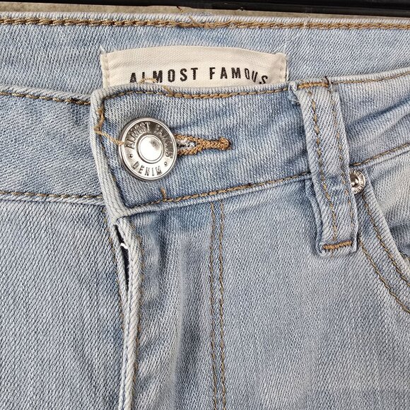 Almost Famous Light Blue Womens Distressed Flared Jeans Size 9 - Picture 5 of 9